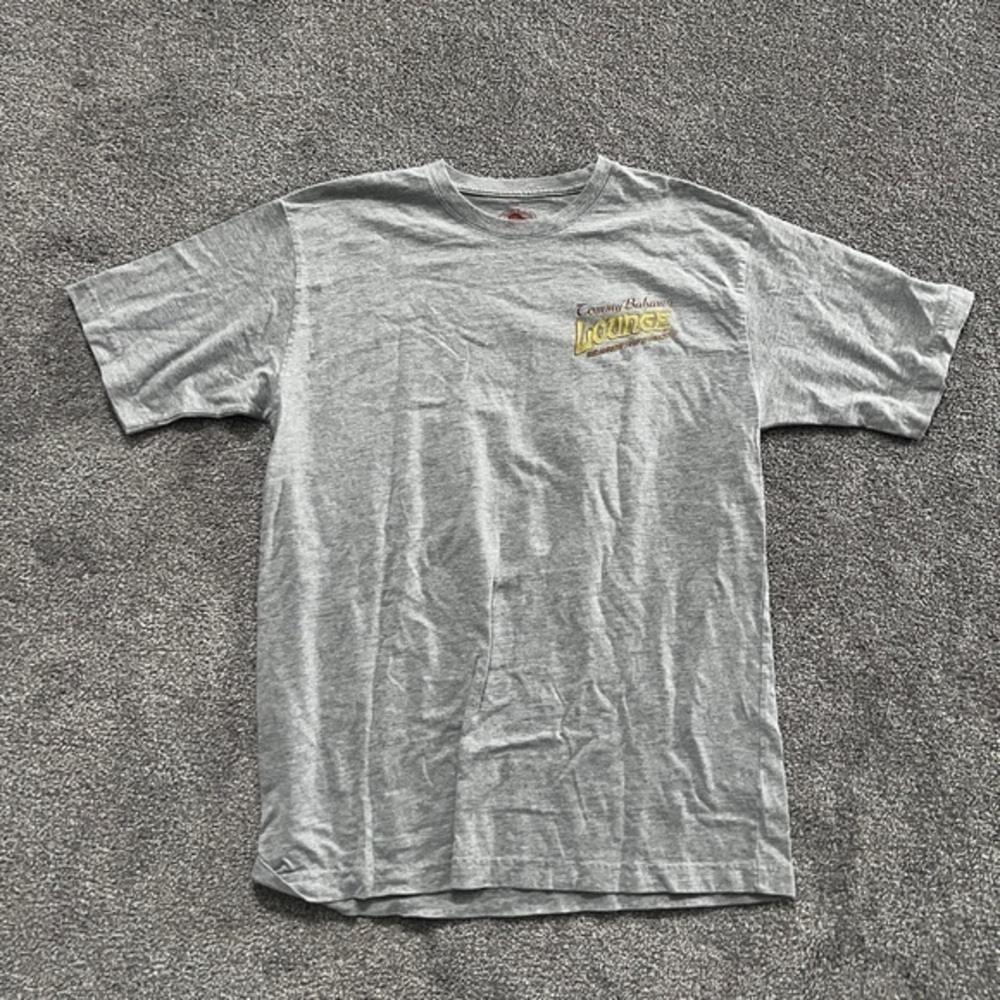 Tommy Bahama Relax Gray Graphic Shirt Size Medium
